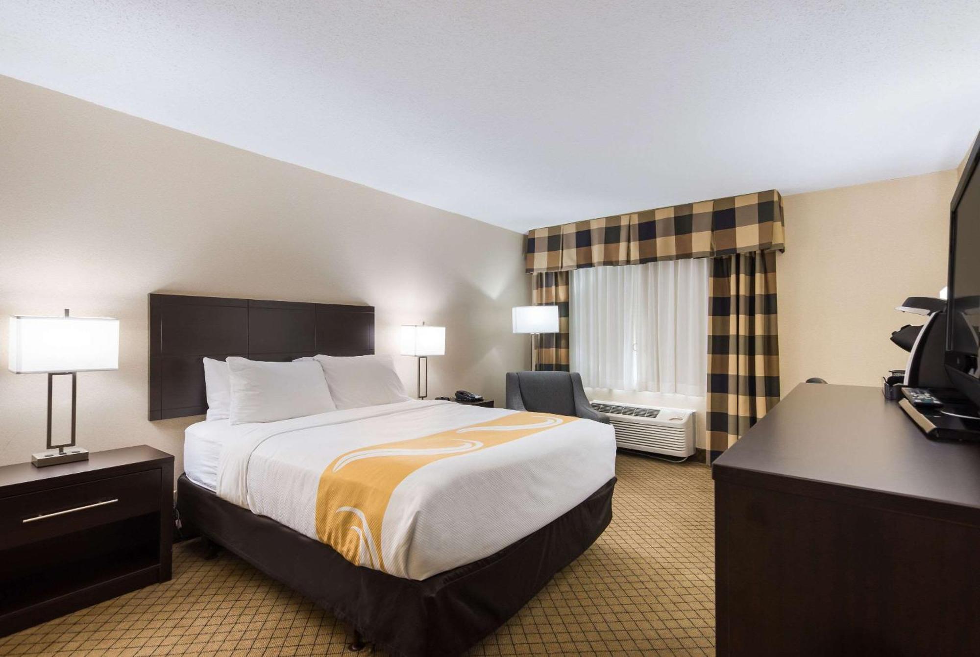Quality Inn Oneonta Cooperstown Area Exterior photo