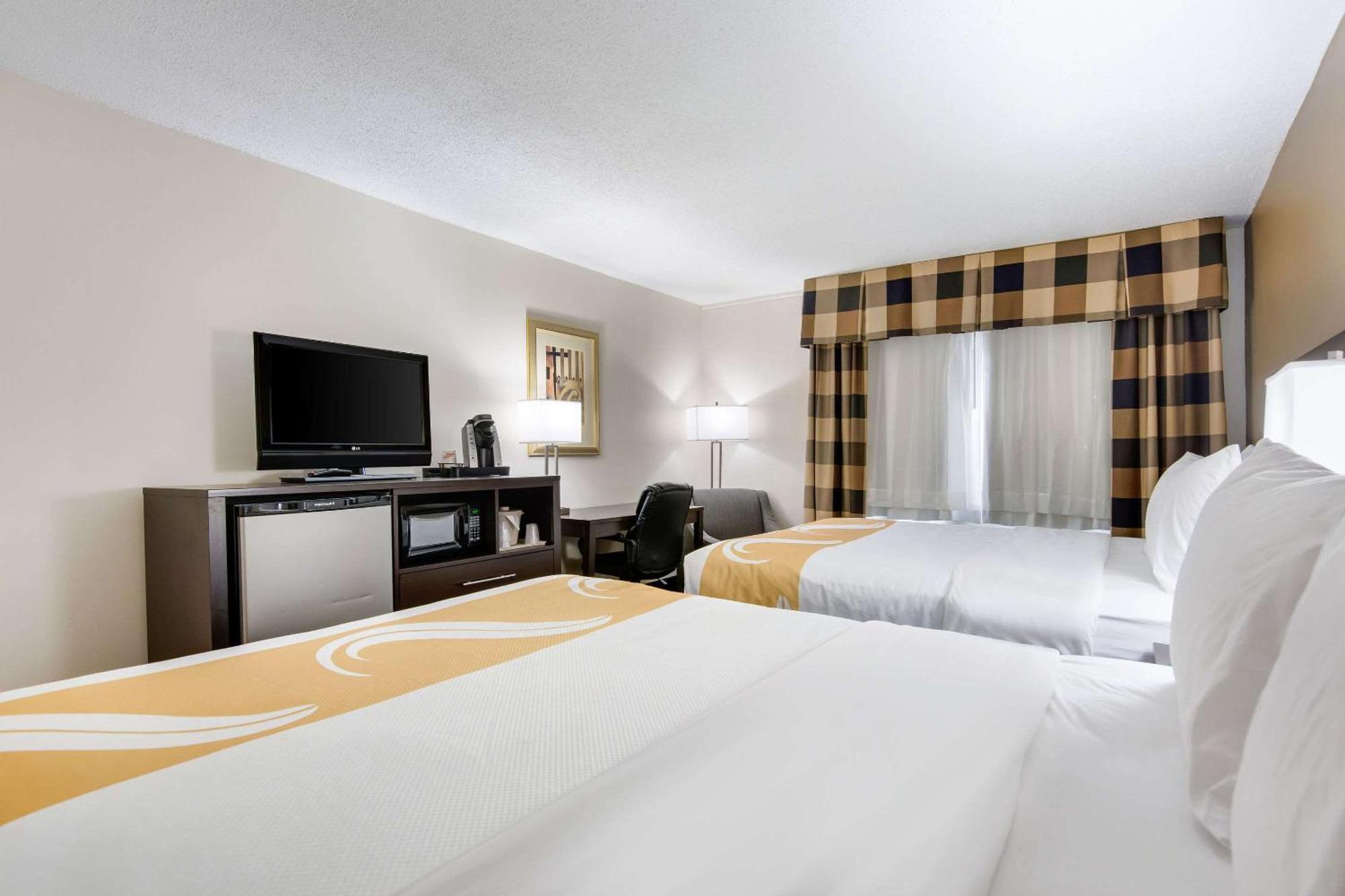Quality Inn Oneonta Cooperstown Area Exterior photo
