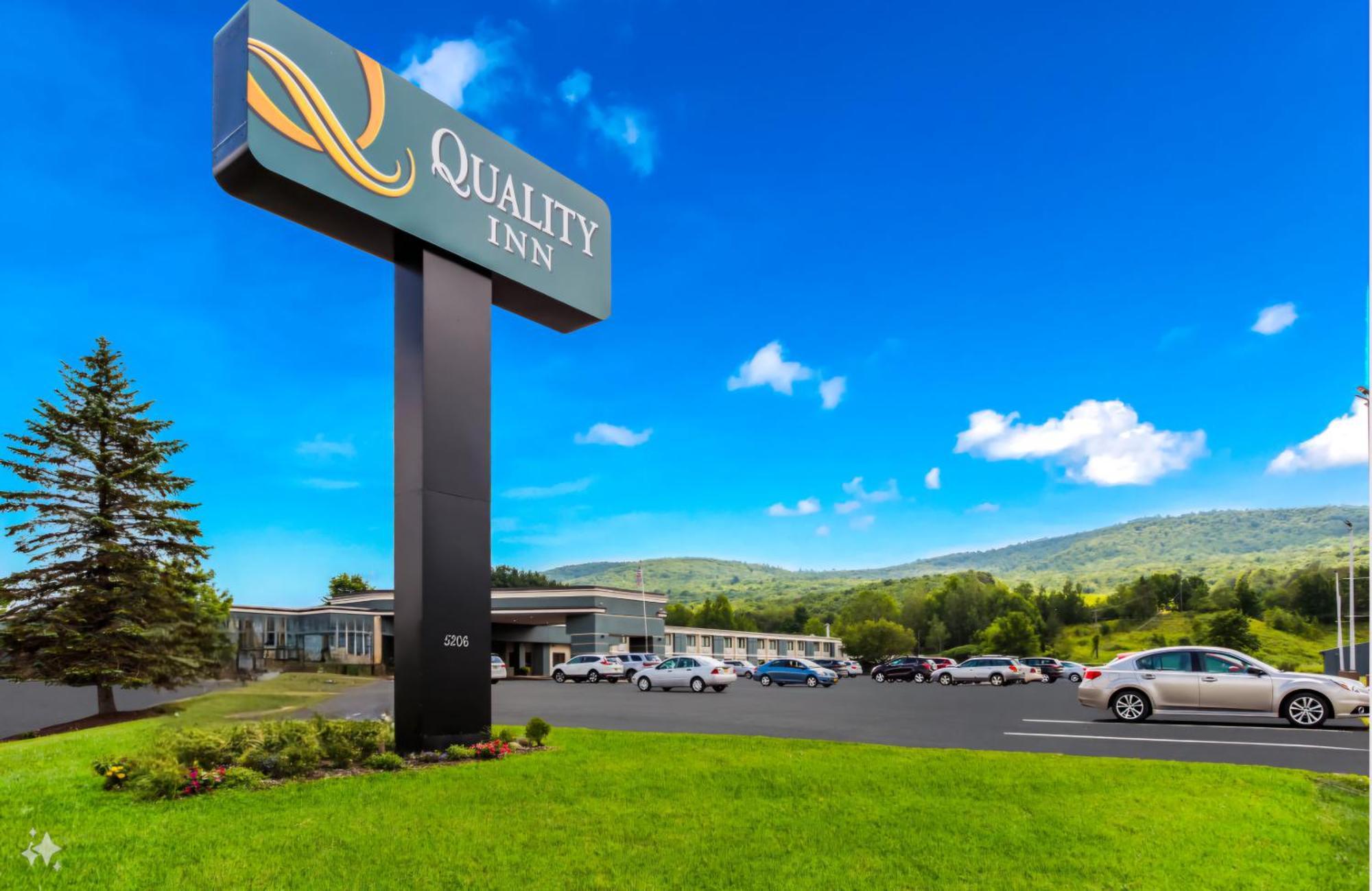 Quality Inn Oneonta Cooperstown Area Exterior photo
