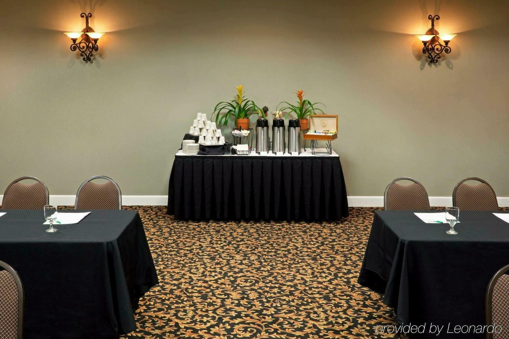 Quality Inn Oneonta Cooperstown Area Exterior photo